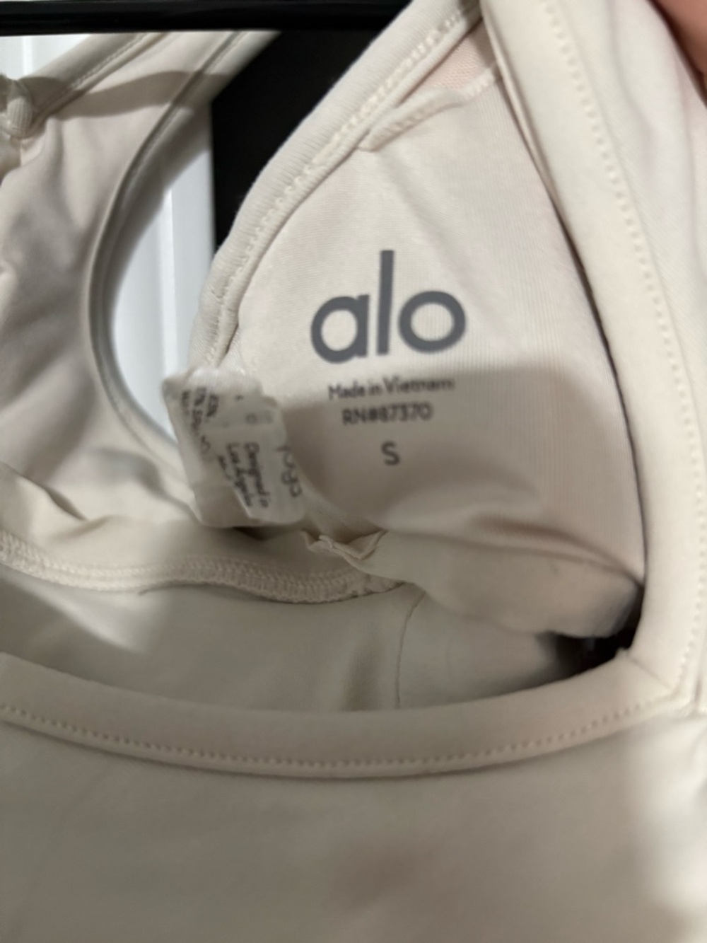Cream Grey Alo Yoga V-Neck Sports Bra - Picture 3 of 3